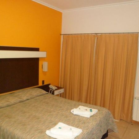 Hotel Quehue Santa Rosa  Extérieur photo